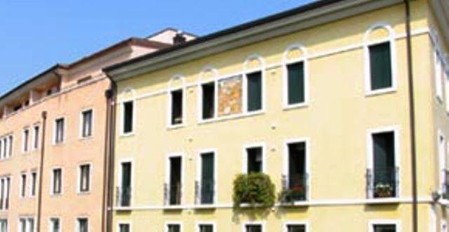 Hotel Due Leoni Sacile Exterior foto